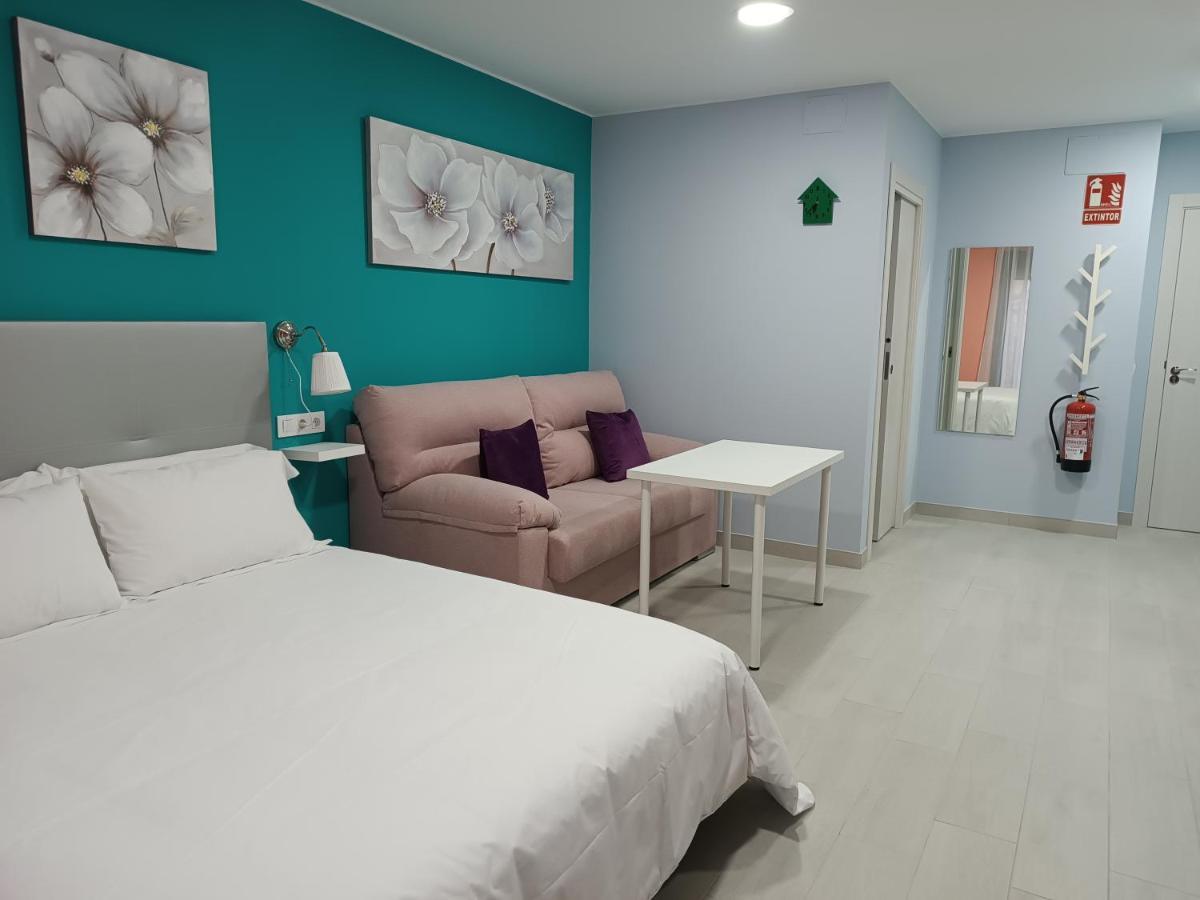 Estudios La Casina Caces Zewnętrze zdjęcie